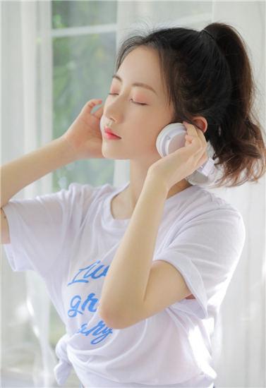 色多多丝瓜草莓秋葵小猪app下载解锁版2022截图0