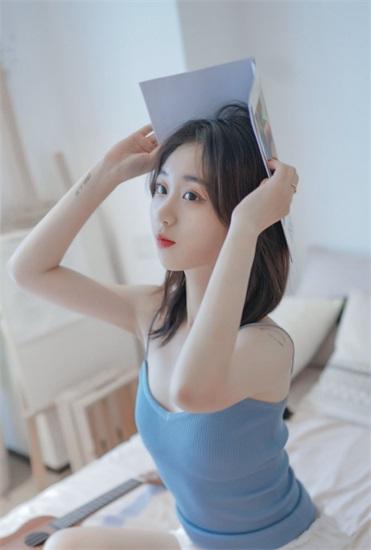 秋葵黄瓜草莓榴莲千层浪免费版截图1
