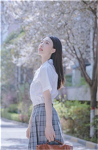 黄瓜香蕉草莓秋葵丝瓜绿巨人视频下载截图0