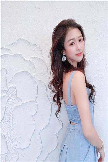 片多多电影电视剧全免费观看版App截图0